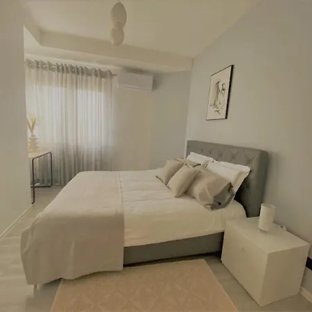 Cozy Central Appartement Tirana